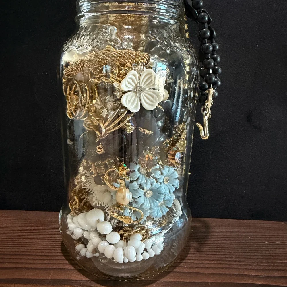 Vintage Jewelry Mystery Jar With Tassel Necklace - Picture 6 of 9